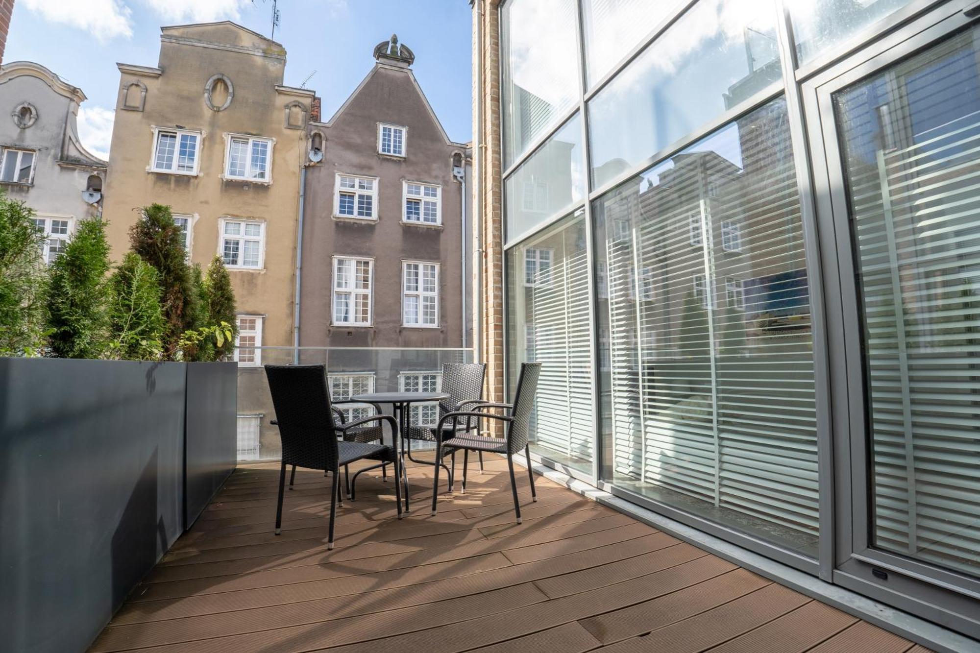 Viu Apartament Z Tarasem W Sercu Gdanska Eksteriør billede
